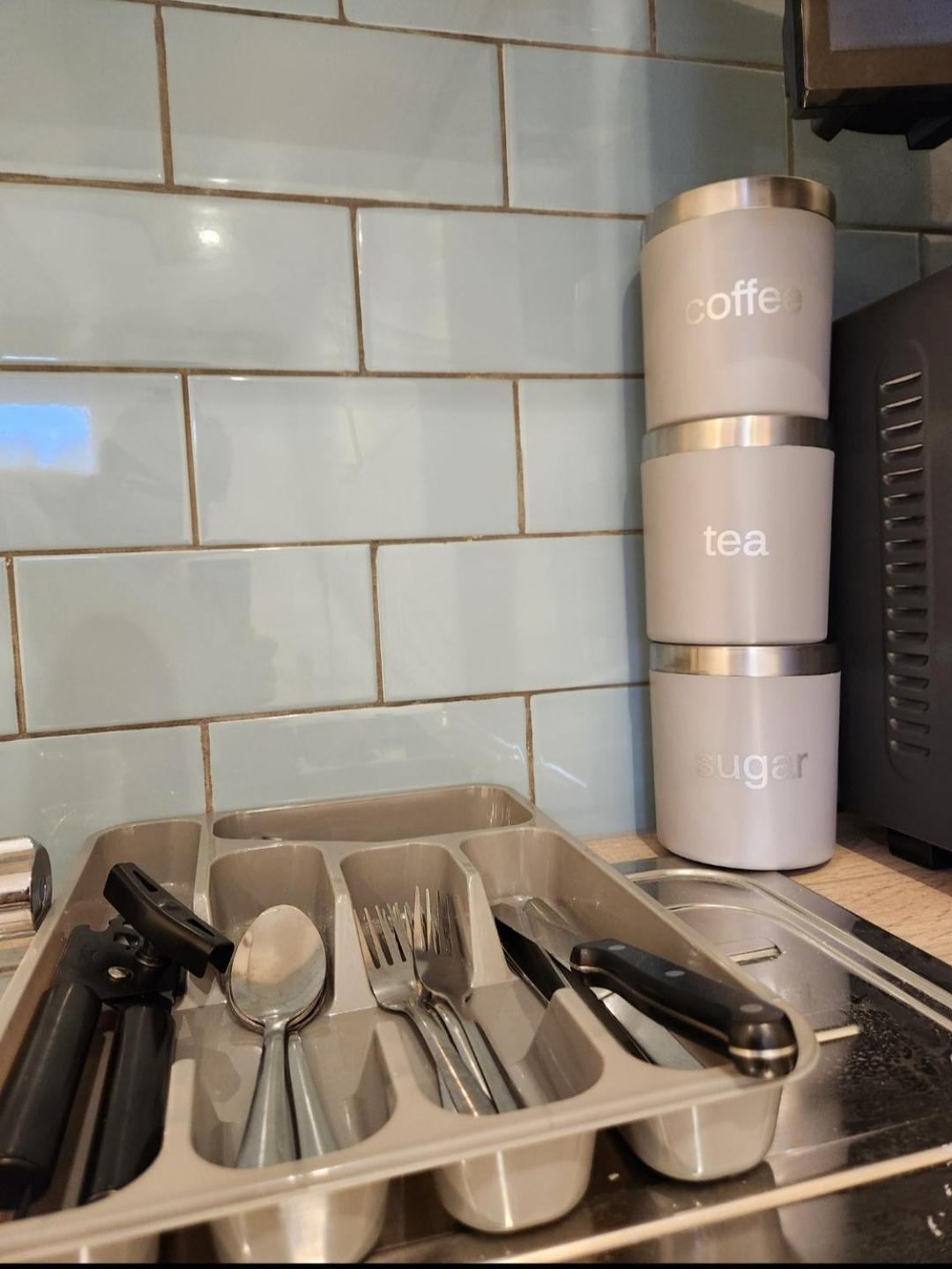 Ensuite Studio Flat Crawley-Gatwick Ifield Luaran gambar